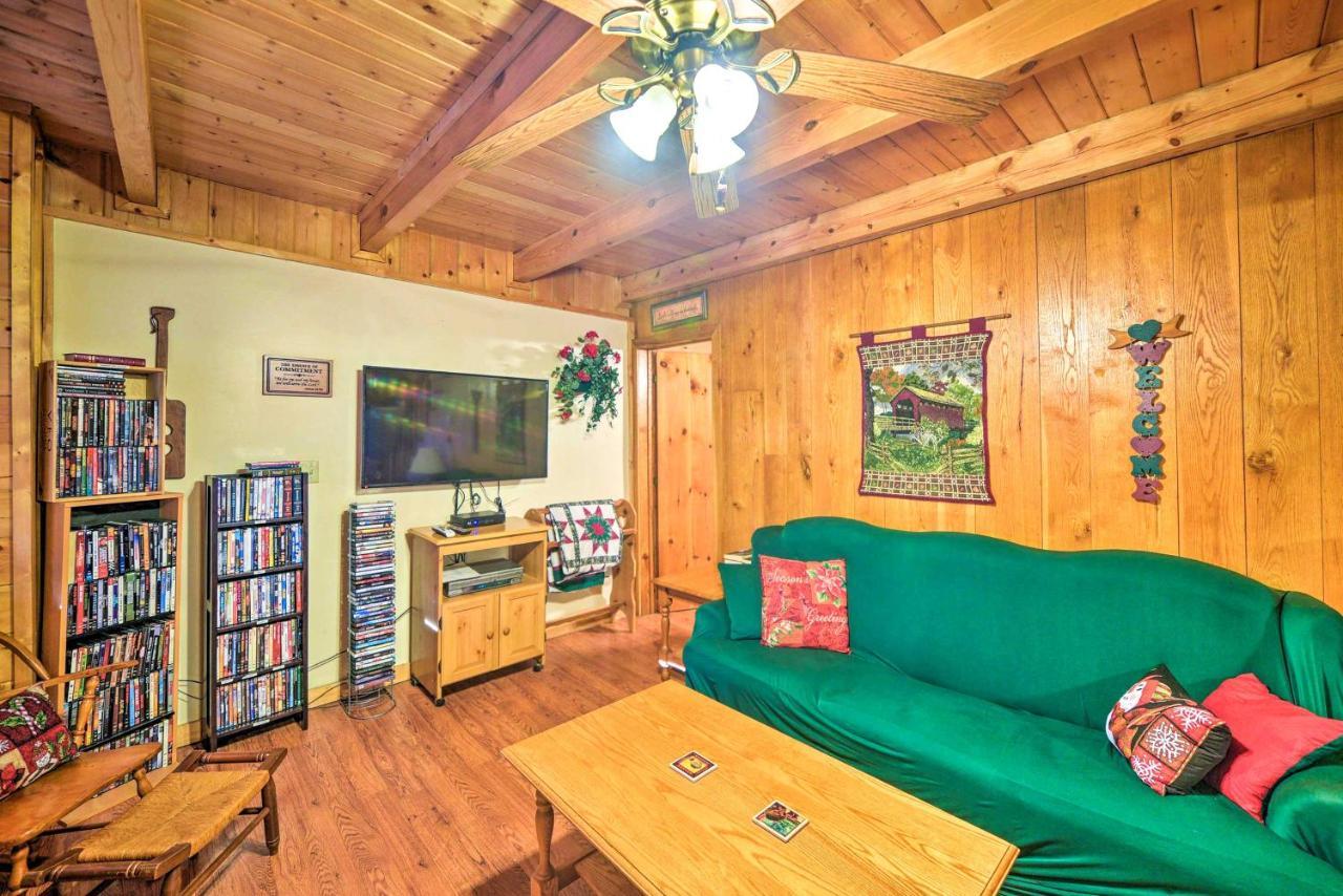 Cozy Tellico Plains Cabin With Large Mountain Creek! Exteriör bild